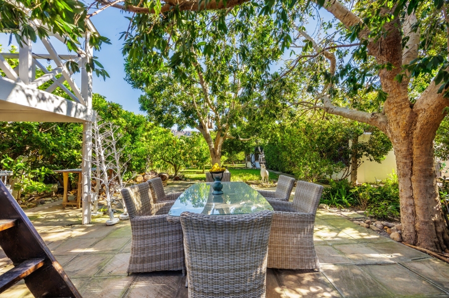 3 Bedroom Property for Sale in Franschhoek Western Cape